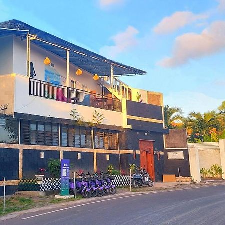 Hustay Guest House - Canggu 外观 照片